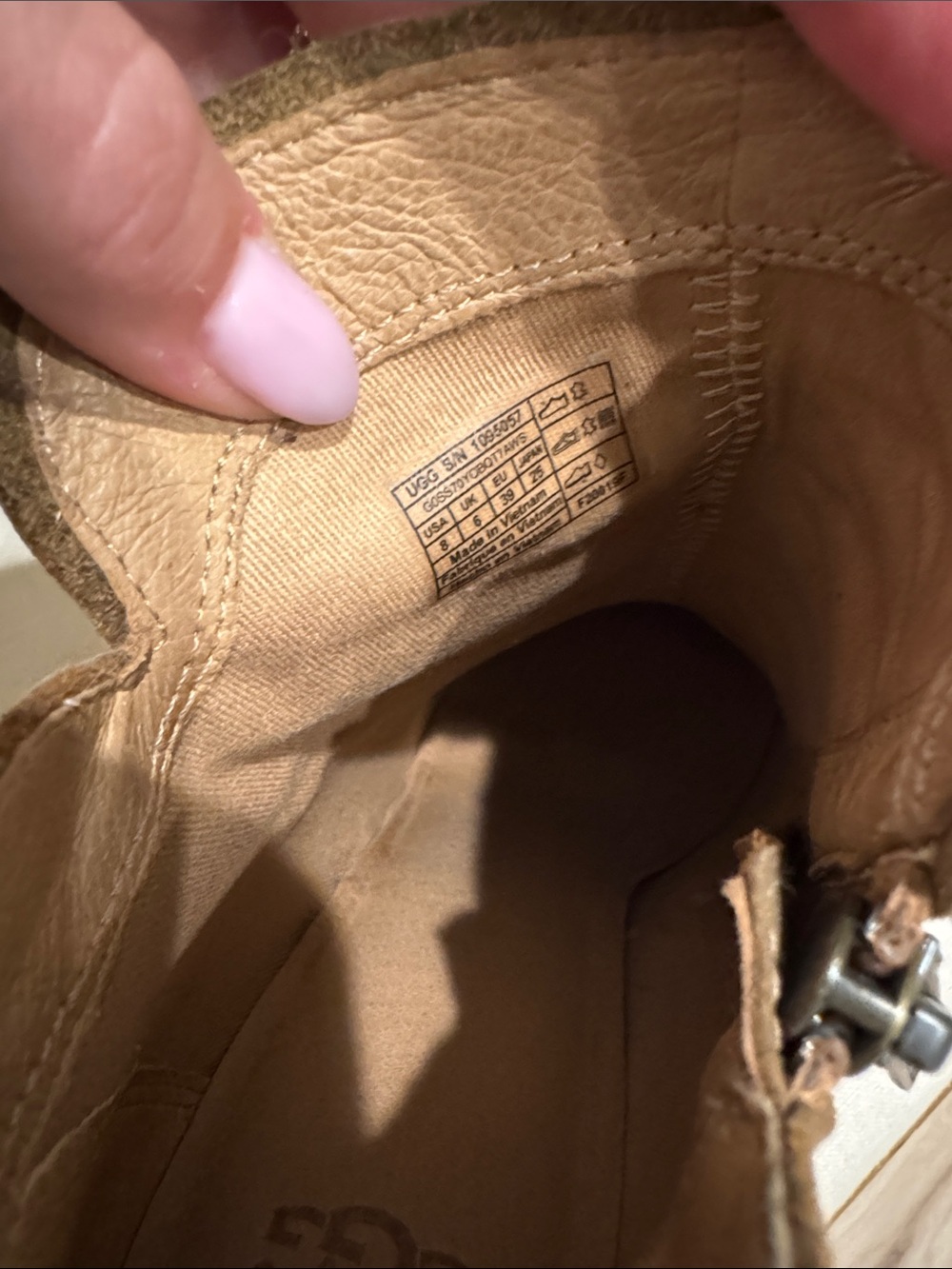 Ugg Booties ✨ - Picture 6 of 8